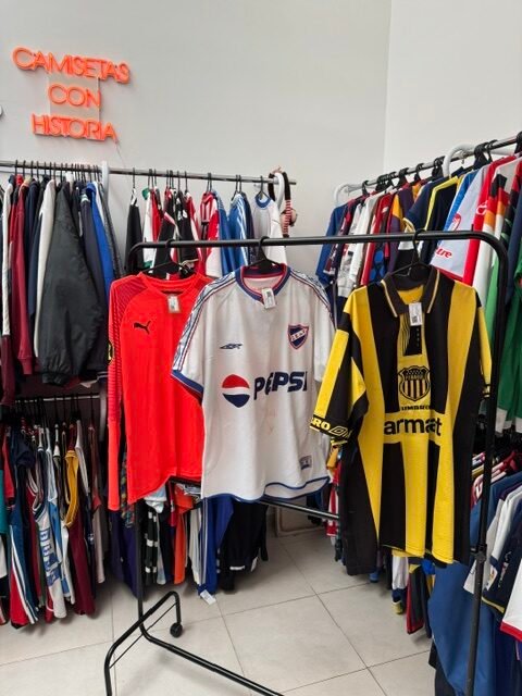 Equipos de Uruguay - Ver en Tienda