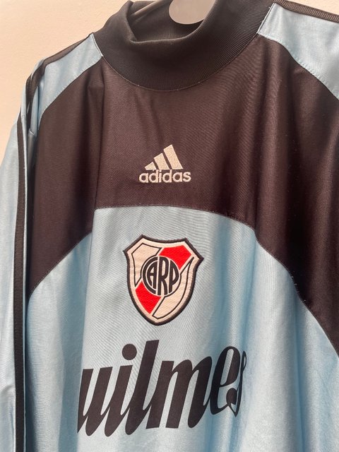 River 2001 Arquero Talle M amplio (55 x 75/80 cm) Etiq M M/Larga