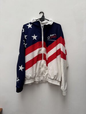 Campera USA panamericanos 1995 Talle M amplio (62 x 65 cm)